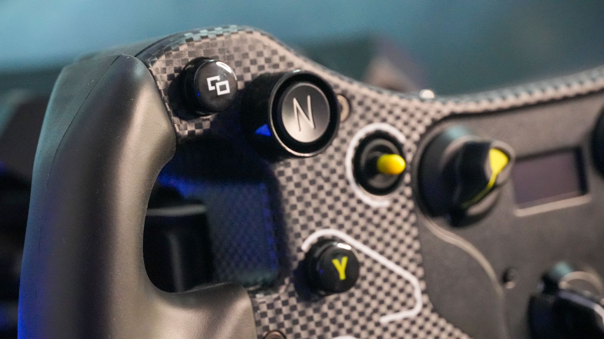 Fanatec CSL Steering Wheel GT3 Review | Image 2728